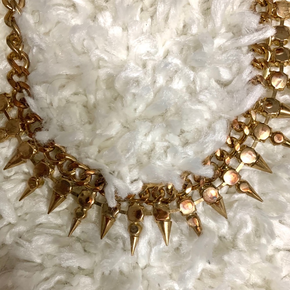 Spiky necklace - Picture 4 of 5